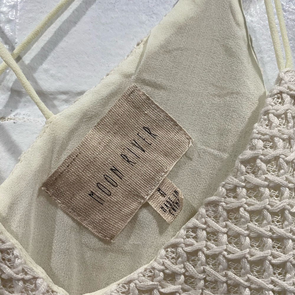Doubled Lined Woven Cream Tank Top - Picture 3 of 4